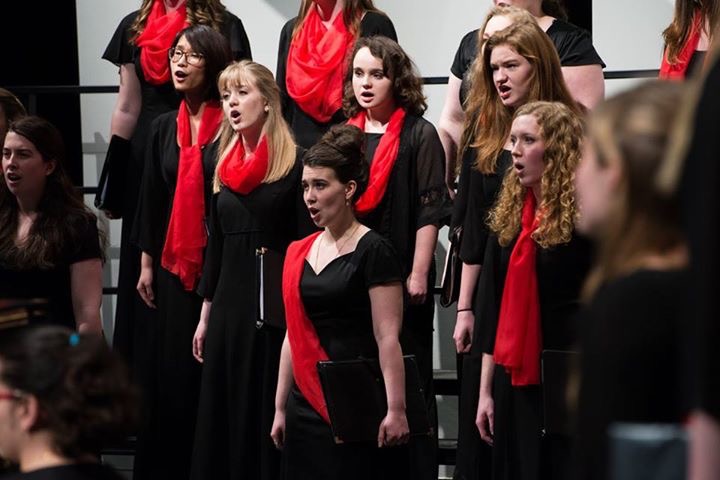UNL Women's Choir singing